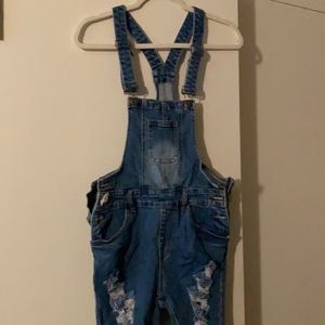 Women distressed denim overalls short